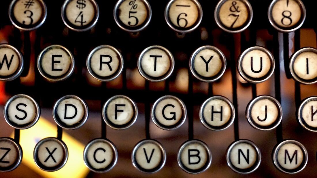 letters on a typewritter keyboard